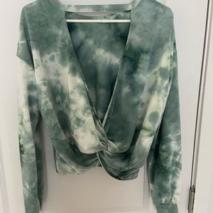 Oli Viv Open back Knotted Tie Dye Long Sleeve size MEDIUM Sage green